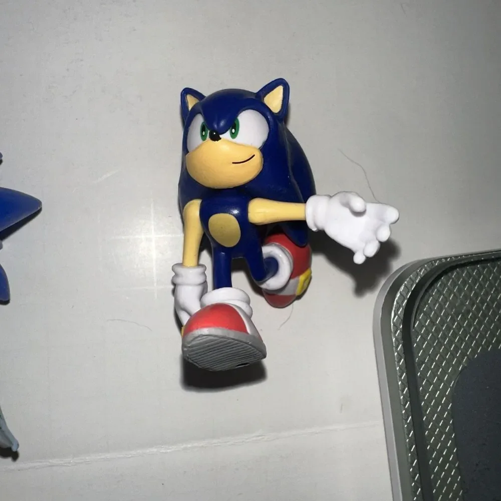 16 sonic the hedgehog figure lot 2”-2.5”